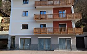Appartamenti Pedrini